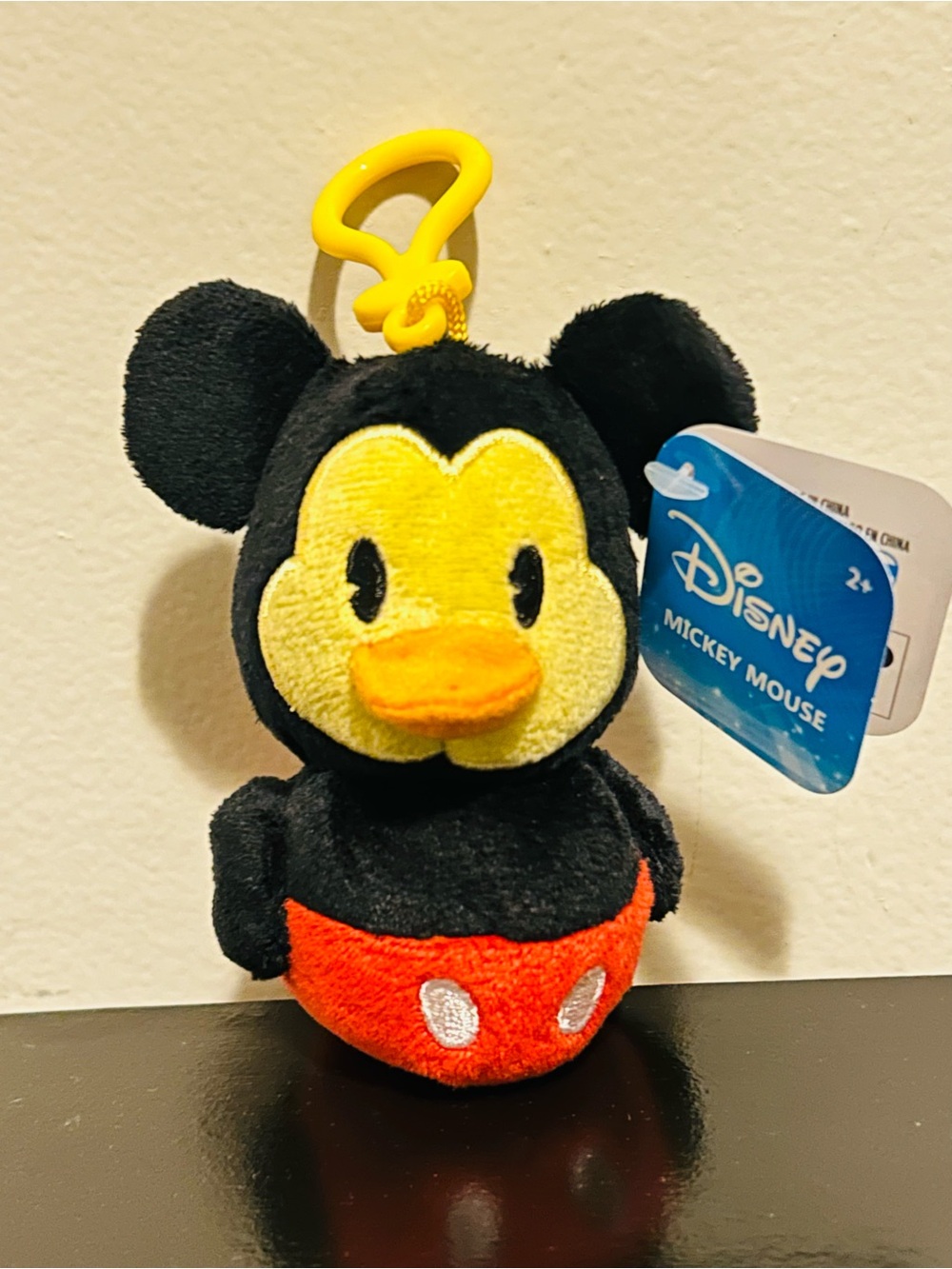 NEW!! Duckalooz Disney Mickey Mouse Plush Duck Clip On Keychain (NWT)